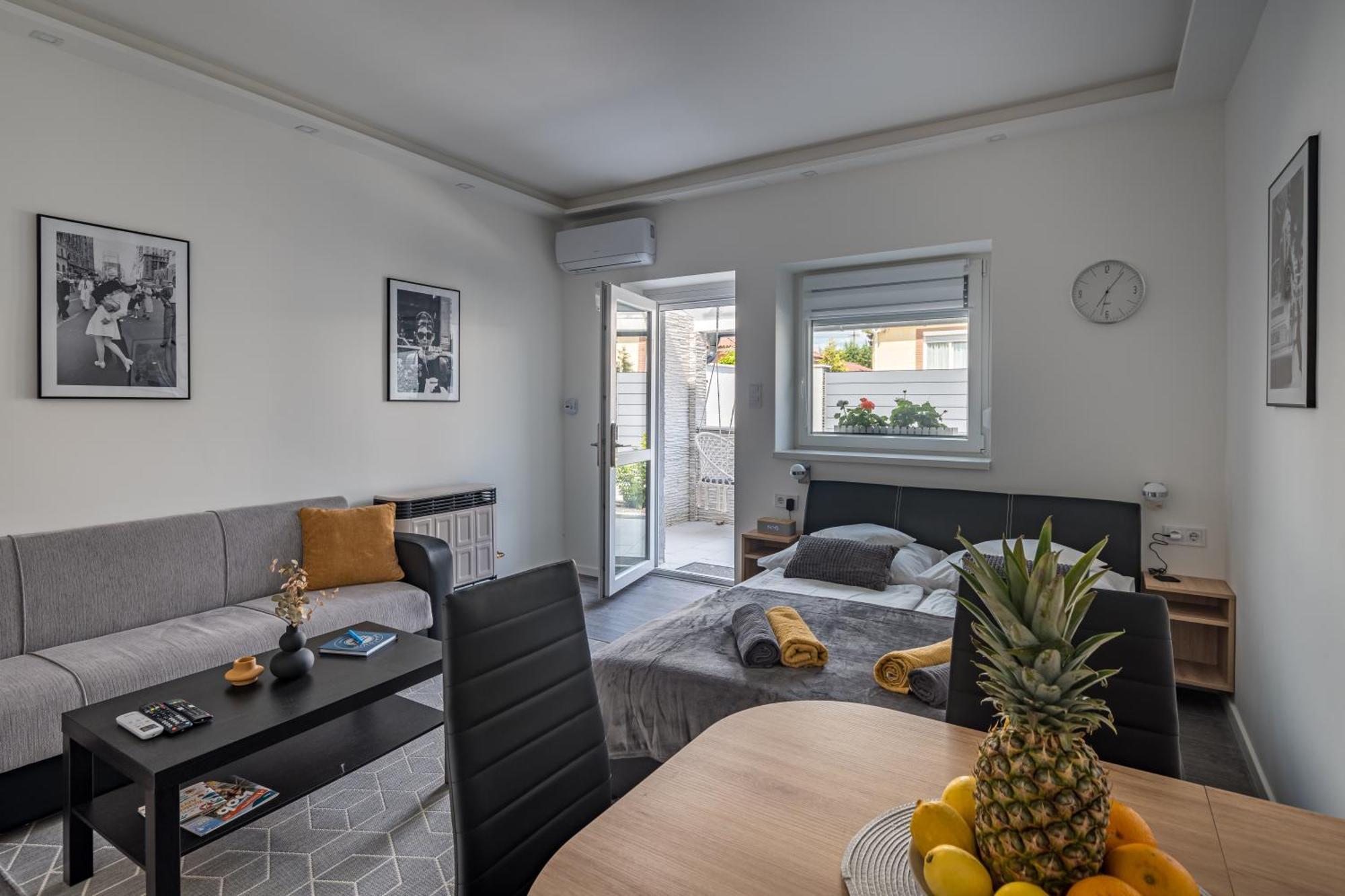 Balatonic Lemon Apartmanhaz 시오포크 외부 사진